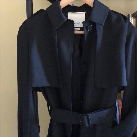 Louvinel Trench Coat - Picture 5 of 7